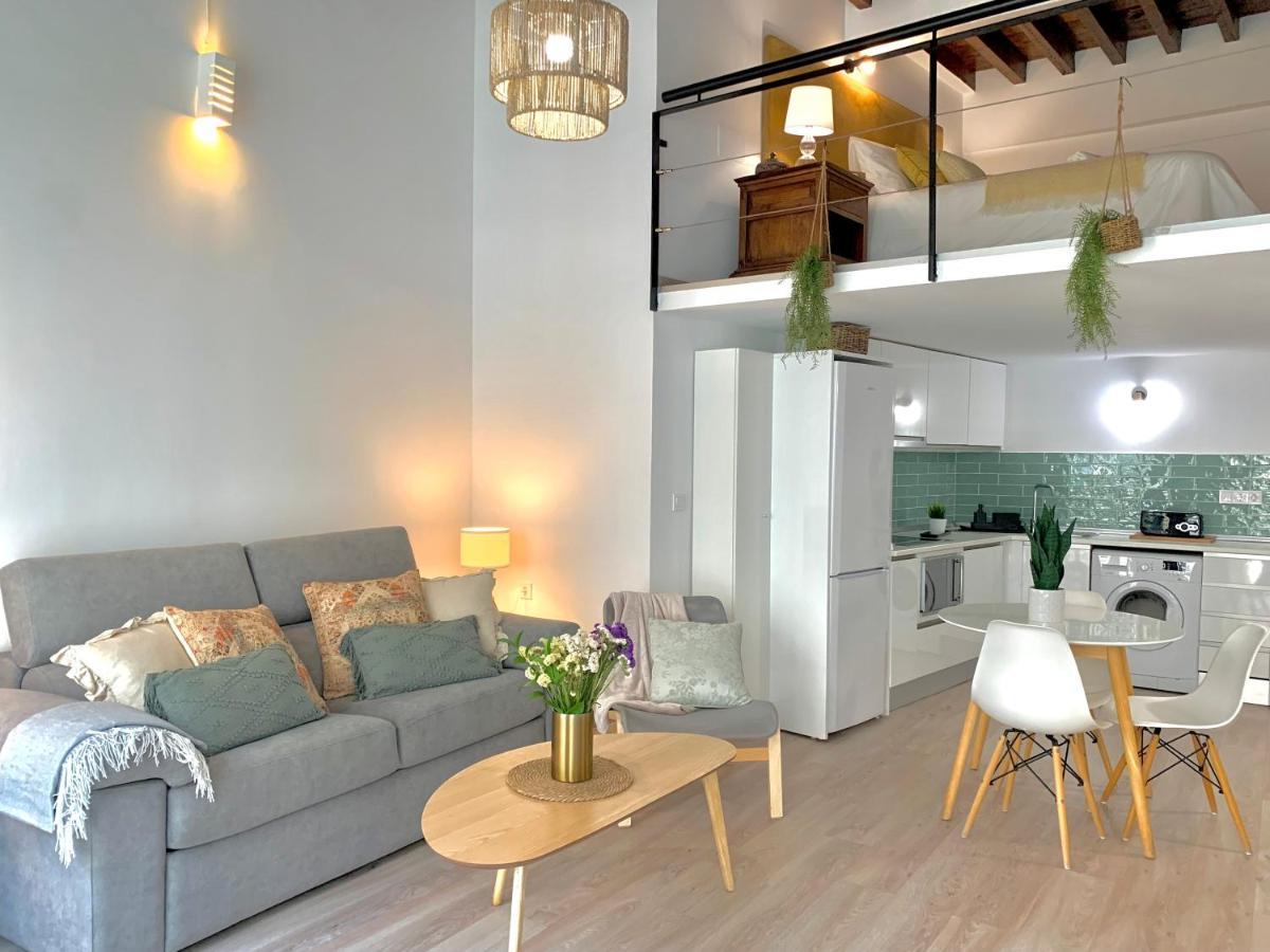 Homely Malaga Loft Especerias Bagian luar foto
